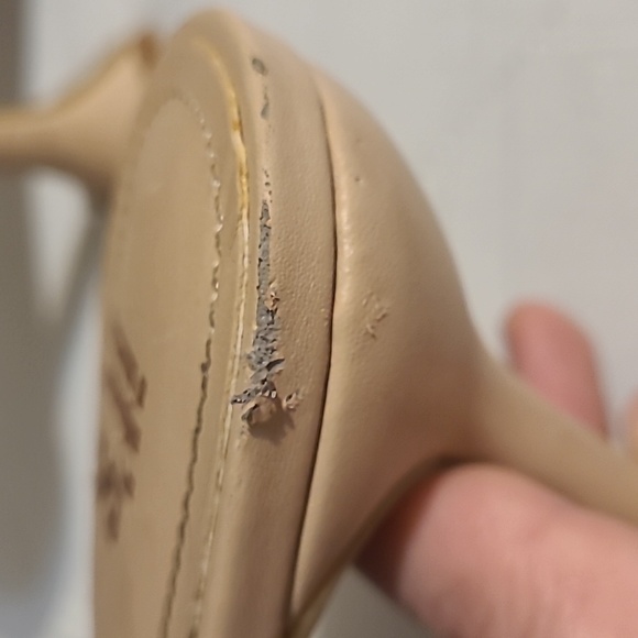 It's nude/clear heels size 8m. - Picture 5 of 6